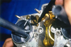 Accelerator Pump Pushrod on 48 IDA Carb